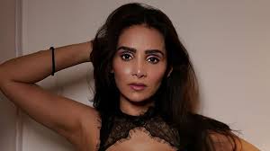 Divine Intervention': Taali Actress Sheetal Kale Reveals She Had Booked  Tickets For Helicopter That Crashed In Kedarnath, Cancelled It Last Minute