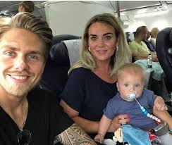 Jun 23, 2021 · de dood is onvermijdelijk, maar voor sommige stellen komt het einde veel te vroeg. Vakantiepech Voor Andre Hazes En Monique In Florida Show Ad Nl