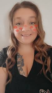 Nickey needs to get rid of those lips. Some people look okay with them but  she does not and her butt 🤔🤣🤣🤣