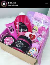 что подарить лучшей подруге на новый год своими руками Pin Ot Polzovatelya Vika Hlebnikova Na Doske Idei Podarkov Nebolshie Podarki Osobennye Podarki Samodelnye Rozhdestvenskie Podarki