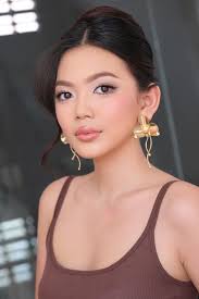 Profilo per Pov Pov Real