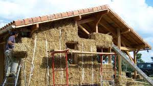 Tenue au feu des parois en paille perméabilité à. La Maison En Paille C Est Du Serieux Figaro Immobilier