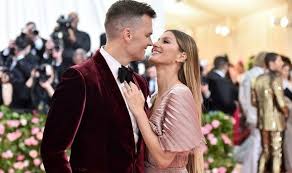 Tom brady and gisele bündchen celebrated new year's eve aboard a boat in tampa. Tom Brady Wife Who Is Gisele Bundchen How Many Children Do They Have Nfl Sport Express Co Uk