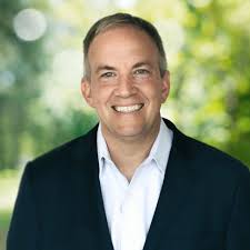 Jerry Polacek's Instagram, Twitter & Facebook