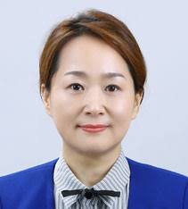 안숙현 송파구의원 후보 지원 유세 지나가던 주민이 눈물을 흘리며 안숙현 후보를 안았다는 이야기. ì†¡íŒŒêµ¬ì˜íšŒ