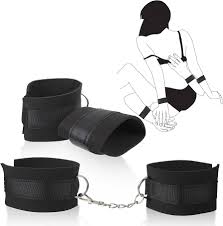 KWJEIULSOQ Sex Toy for Couples Bondage Set Bdsm Restraints Sex Set  Handcuffs Sex Bed SM Sex Toy Sets Restraints Sex Toys Sex Handcuffs Couples  Sex Toy for Couples Extreme Sex : Amazon.de: