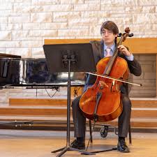 Congratulations last week's Student Showcase Recital performers! Devlyn  Jochum, soprano Thomas Stark, bassoon Will Eaton, viola Nicholas Dvorske,  cello Corbin Wood, bass trombone Anna Bajich, mezzo-soprano Joseph Horne  and Drake Thompson, euphonium;