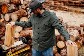Classic collars, adjustable sleeves, and Vintage pockets—these details  bring the timeless charm of Western-style shirts to life. Search '37003'  Grab it now!  #SnapButtons#WesternStyle#PlaidShirt#Outdoor#Cowboy#Dubinik#Menswear