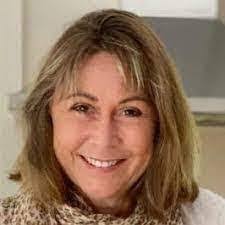 Diane Warman's Instagram, Twitter & Facebook