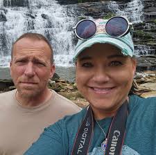 Upgrade your shoe game with these new kicks! Alabama x Nike React Element  55 now available. 🛒: http://bit.ly/32XKTvQ