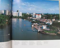 Would you like to see only ebooks? Development In Sarawak An Aerial Perspective Buku Kandungan 9789834053208 Amazon Com Books