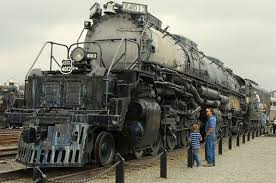 Dreevoo Com Top 14 Fastest Biggest Meanest Trains In The World Locomotive Steam Locomotive Train