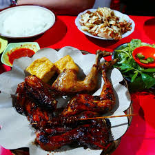Meresap Sampai Tulang. 10 Ayam Bakar di Bandung Ini Enak Pisan - Nibble