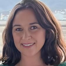 Nicole Findlay's Instagram, Twitter & Facebook