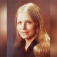 Carol Hermsen's Instagram, Twitter & Facebook