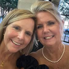 Hey everyone. I am 1 month PO. I had 100 in PT yesterday. It was so painful  I just wanted to quit! Now it feels like something is torn