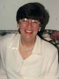 Ann Fontaine's Instagram, Twitter & Facebook