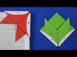 Bagian yang berfungsi menunjukkan kapan buku bagian yang berfungsi sebagai pelengkap bagi pembaca adalah e, jenis kertas. Diy Penanda Buku Kreatif Dari Kertas Origami Easy Diys For Kids Youtube