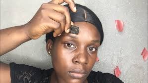 HOW TO GROOM + SHAPE/CARVE YOUR EYEBROWS USING RAZOR BLADE