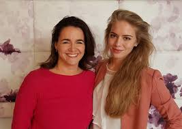 Anikó návai is an actress, known for tiszta hollywood (1999), szeretettel hollywoodból (2012) and with love, from holywood (2012). Index Mindekozben Az Uj 22 Eves Helyettes Allamtitkar Apukaja Mr Rick A 90 Es Evek Teen Pop Sztarja