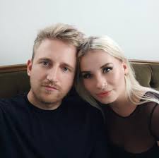 Thermite Boom Sticks in HELLDIVERS 2