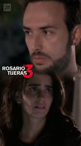 Esta escena hace parte de una de las tantas veces en que quise gritarle a  la pantalla "¡Daniel, date cuenta!“ 😩, El Ángel siempre tan empático, tan  querido, tan arrastr... Ejem! Tan amable con Rosario ...