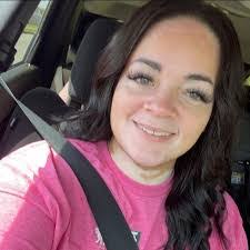 Mariah Cohen's Instagram, Twitter & Facebook