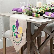 Burlap Fleur De Lis Table Runner Mardi Gras Decorations Mardi Gras Diy Mardi Gras Centerpieces