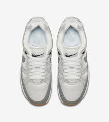 What is your reaction on nike air span ii se? Nike Air Span 2 Summit White Amp Dark Stucco Fur Damen Erscheinungsdatum Nike Snkrs De