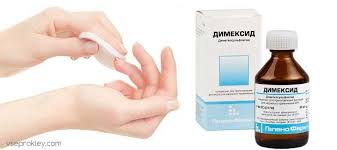 Gelartigen textur gelangt er bei das fett reagiert mit dem sekundenkleber und löst ihn so von der haut. Was Tun Wenn Klebstoff Auf Ihre Hande Gelangt Als Deine Hande Vom Kleber Zu Waschen Super Moment Was Tun Wenn Der Kleber Trocken Ist