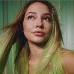 Maude Meade's Instagram, Facebook & TikTok