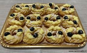 La ricetta delle zeppole di san giuseppe fritte è la ricetta del dolce più preparato per la festa del papà. Zeppole Di San Giuseppe Fritte Camin Vattin