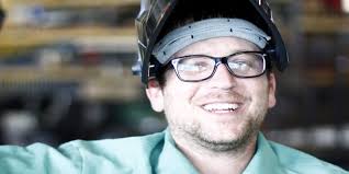 Battle Boats manufacturer takes over warehouse in Hopewell