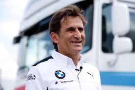 Nu știu dacă îi știți povestea. Alex Zanardi Gains Back Sight And Hearing Recovering From Accident