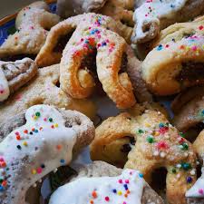 A little voice in the back of my head kept nagging Sicilian Christmas Cookies Experience Sicily