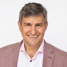 Wayne Carman, Plastic Surgeon