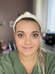 Denise Walter, selbständige Schönheits-Consultant mit Mary Kay