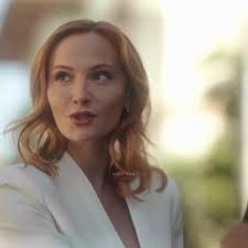 fact: Neva is my fav woman character in yargı 💖 i also really love Ceylin  and she comes pretty close after Neva, dont misunderstand me, but Neva has  a beauty and an ellegance i can’t even describe, i ...