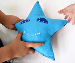 We have 5 great printable of printable animal patterns. Star Printable Pattern How To Make A Star Plushie Applegreen Cottage