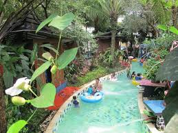 Di dalamnya terdapat permainan waterboom dan ember tumpah. 8 Water Park Paling Seru Di Jabodetabek