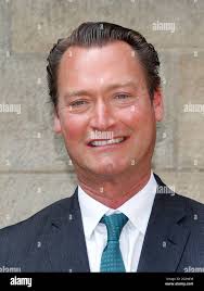 Former chief executive officer hi-res stock photography and images