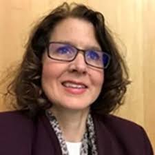 Lynn Lanning's Instagram, Twitter & Facebook