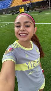 👀🤔 Le voy a pasar el celular a… ¿quién será la más responsable del e...