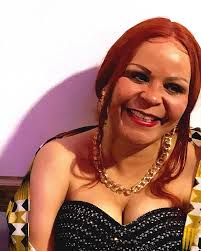 The look ukiona Stella na mjapani wanashuka pale JKIA😂😂 see you from 9pm 