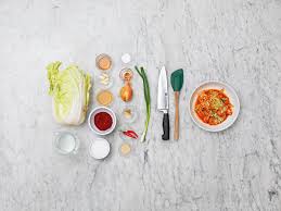 Schnelles Hausgemachtes Kimchi Rezept Mit Video Kitchen Stories Recipe In 2020 Kimchi Recipe Kimchi Homemade