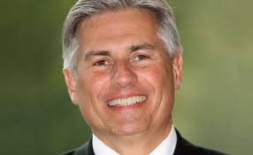 Leiter Wealth Management Verlasst Schwabische Bank