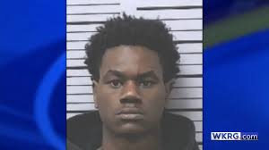 Mobile man accused of robbing man who offered him a ride: Mobile PD