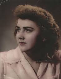 Donna Shearer's Instagram, Twitter & Facebook