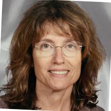 Corinne Harrington's Instagram, Twitter & Facebook