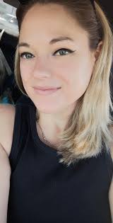 Do I look like a celebrity to you?